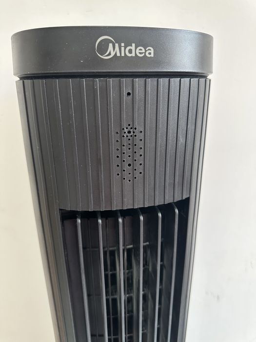 Продам Midea кондиционер напольный! Новый!
