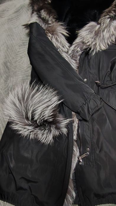 Продам парку натуральный мех