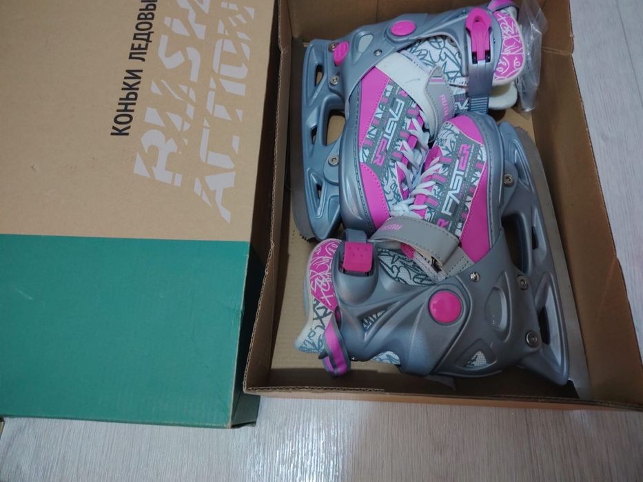 Продам детские коньки