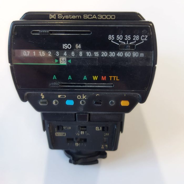 Фотовспышка metz mecablitz 32 mz-3