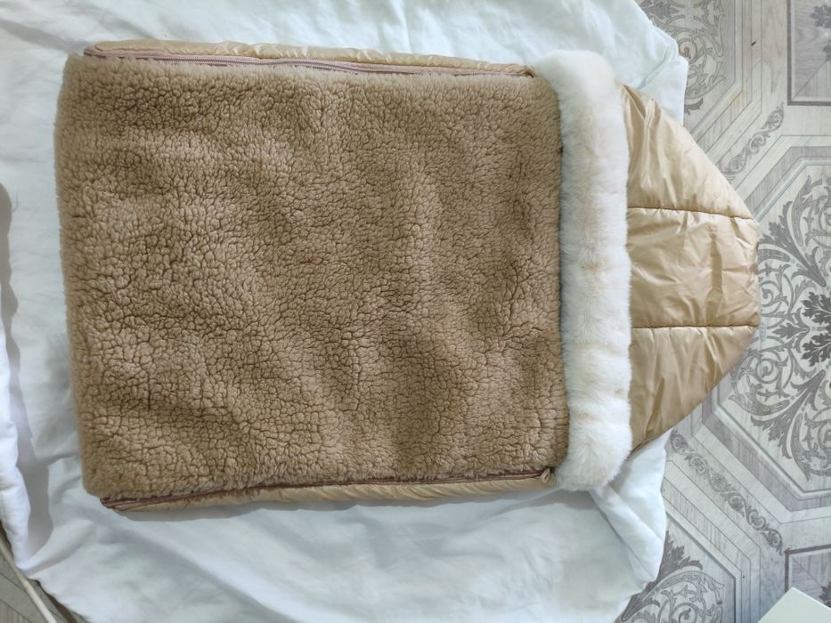 Продам конверт на выписку