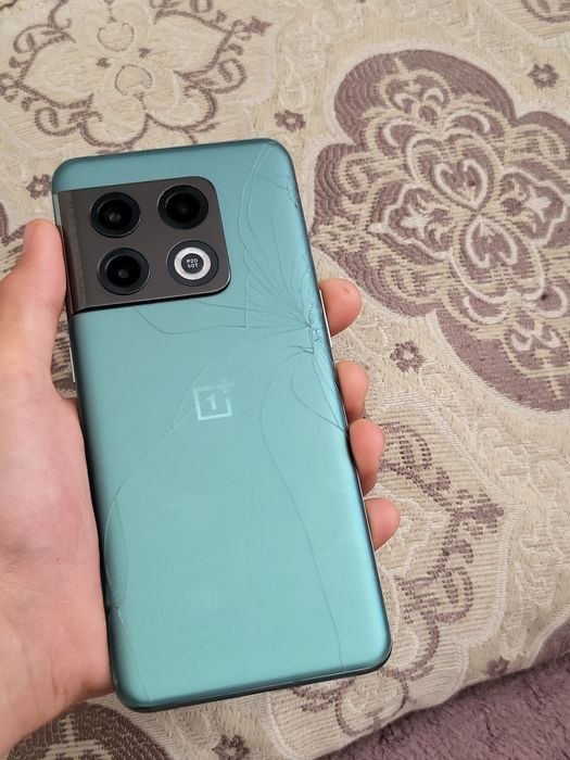 OnePlus 10 Pro 5G продам или обменяю