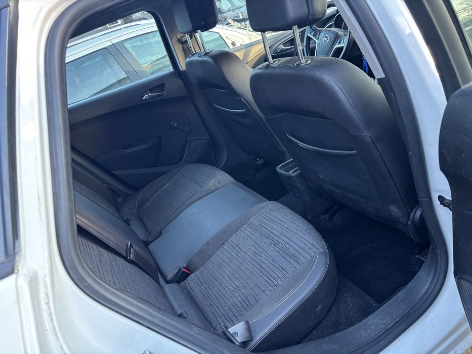 Interior  semipiele + textil  opel astra  j facelift 2018