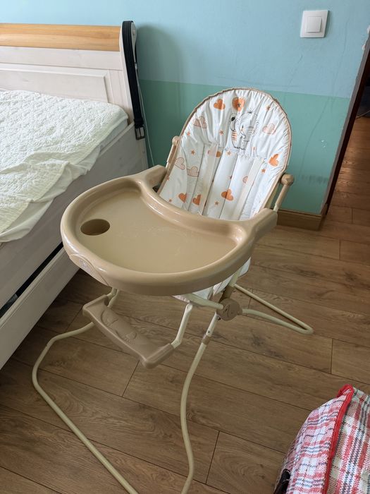 Продам детский стульчик для кормления