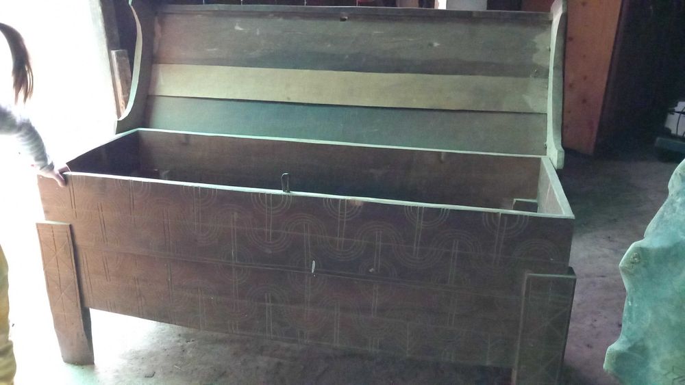 Lada de zestre veche