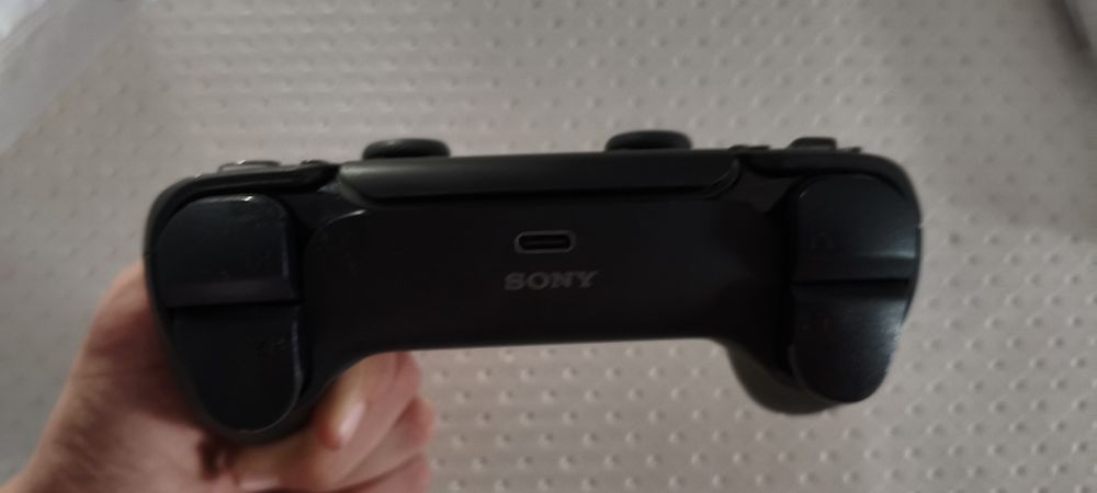 Продам джойстик dualsense ps5