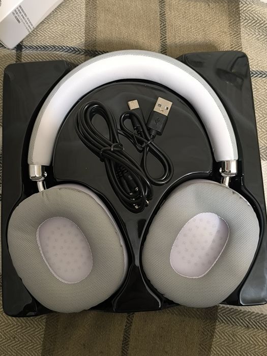 Слушалки отличен звук