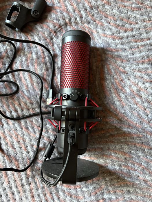 HyperX QuadCast USB микрофон для стримов/игр/Discord