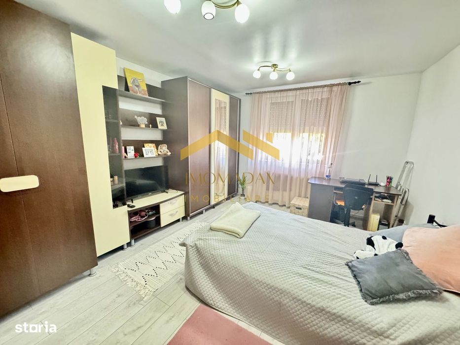 Lunei-Apartament 1 Camera-Centrala Proprie — fotografia 1