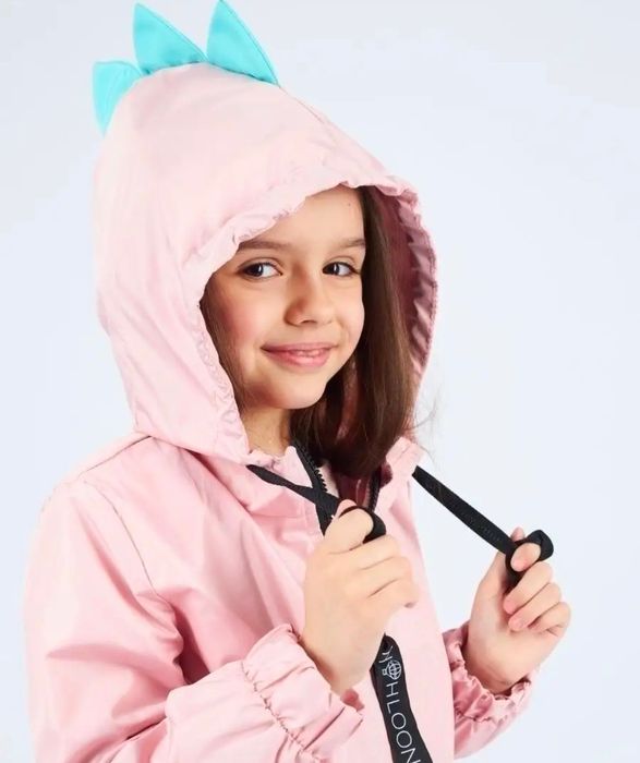 Продам ветровку Dino