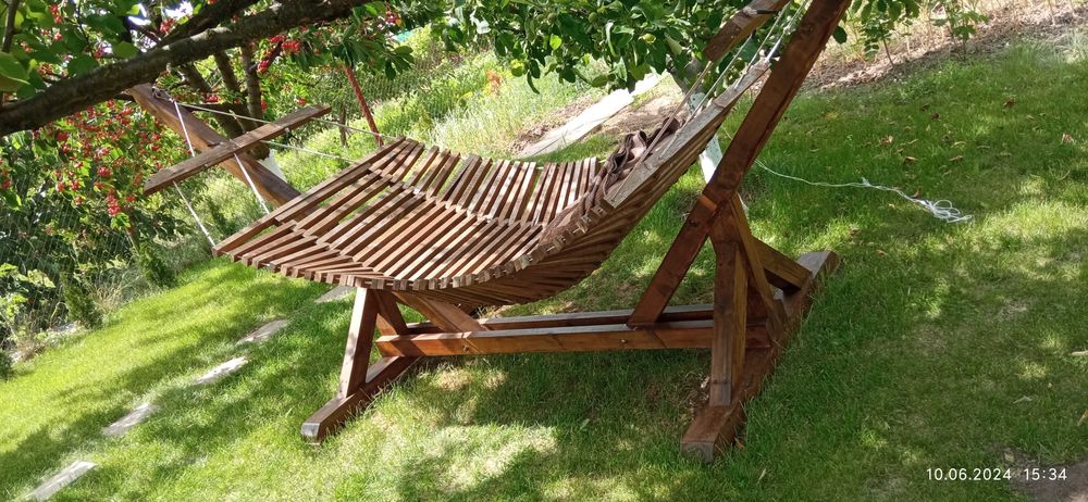 Дървен хамак за двор