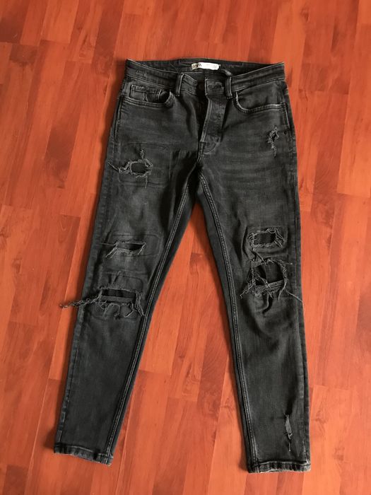 Blugi Zara barbati marimea 40