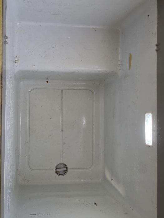 Компресорен хладилник 12/24/220v