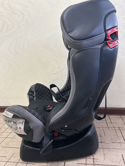 Продам детское кресло