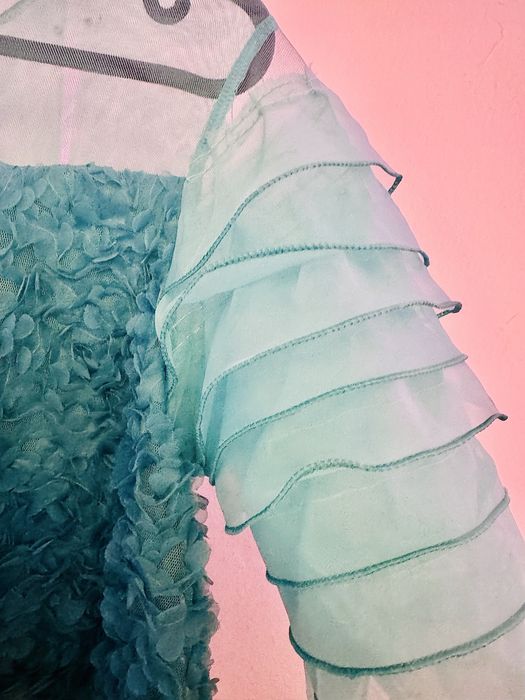 Красива флорална синя рокля, размер L