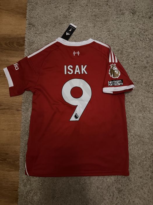 Tricou Isak liverpool