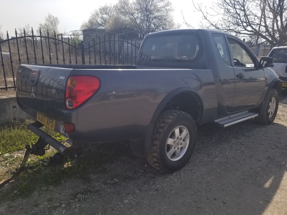 Mitsubishi L200 2.5 на части