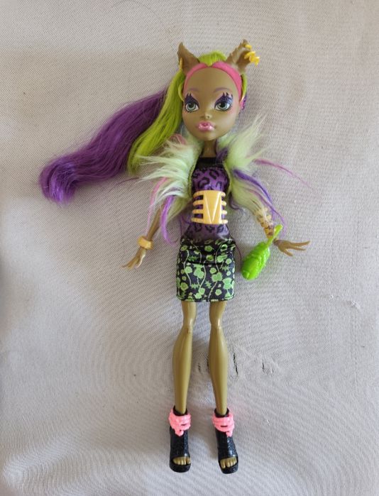 Monster high Clawvenus, монстър хай кукла кловинъс