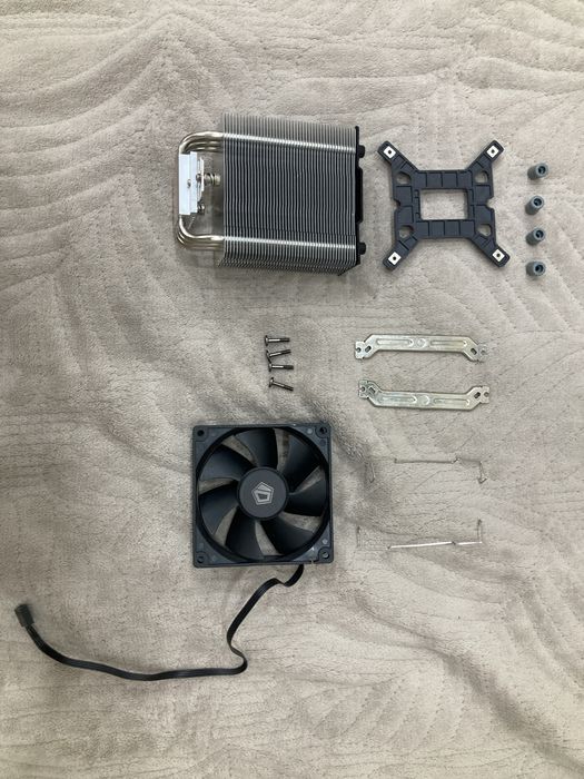 Продам башеный кулер от ID cooling 90mm