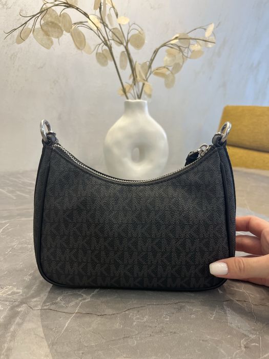 Michael Kors чанта