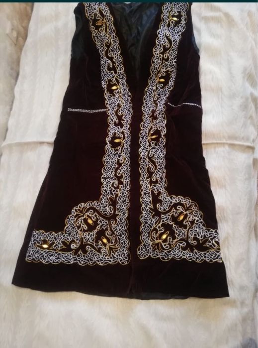 Камзолы национальные