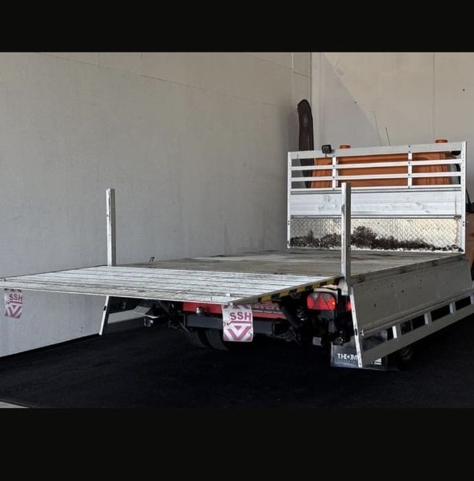 Mercedes sprinter model 616 original 3.5 t și cârlig omologat la 3.5