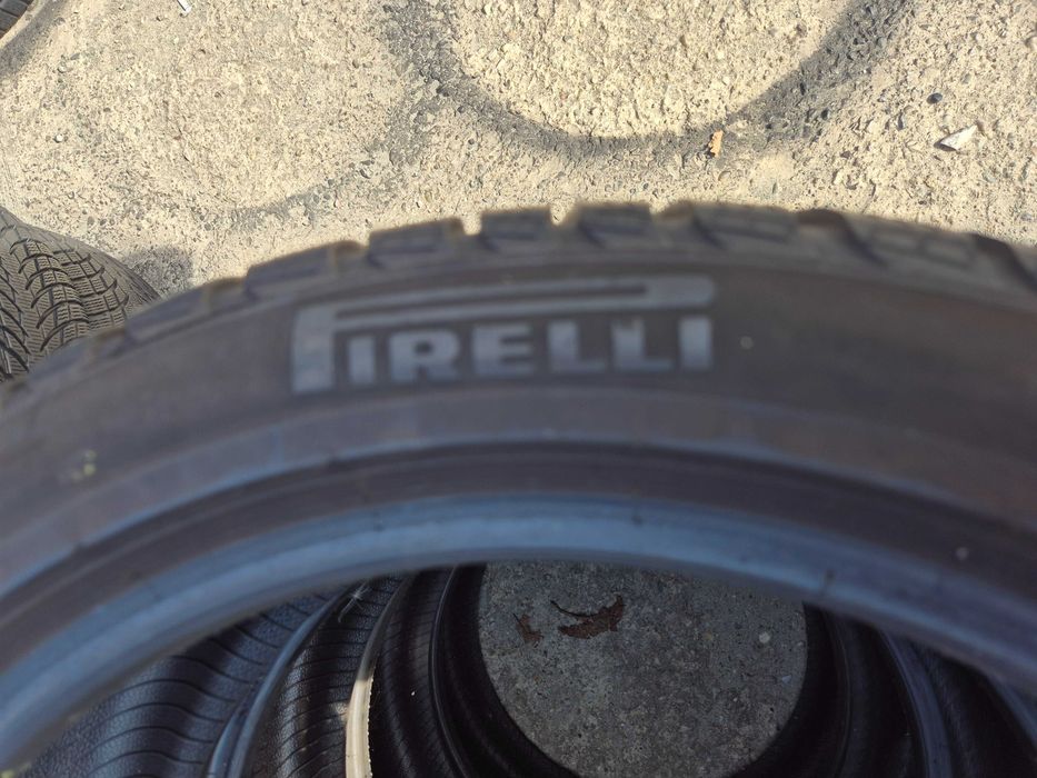 4 Anvelope de IARNA - 225/45/18 95H - Pirelli Sottozero - CA NOI - DOT 2024 !