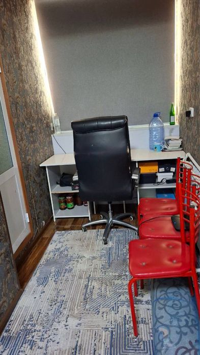 Адрес Зади северново вагзала. 3 комнатный. Свой дом