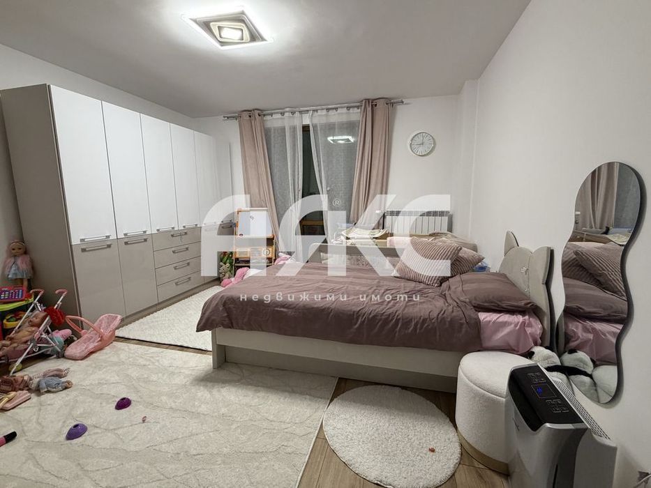 Тристаен обзаведен апартамент в кв. Драгалевци