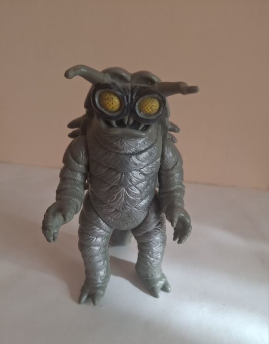 Ultraman- Keyla,  Antlar & Eleking