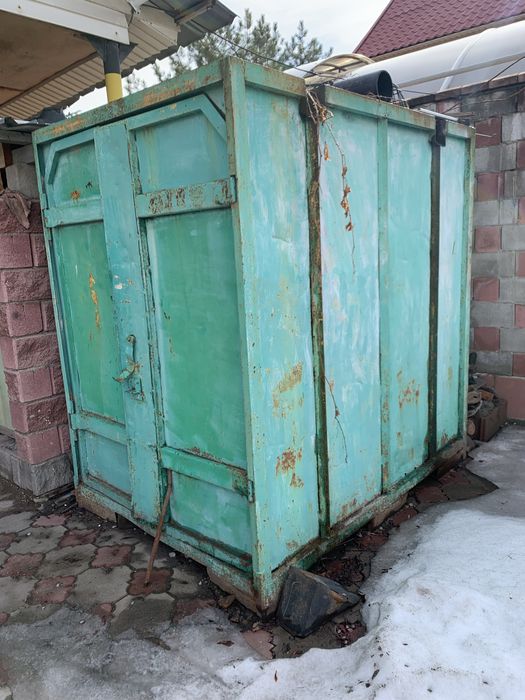 Продам контейнер 3х тонник