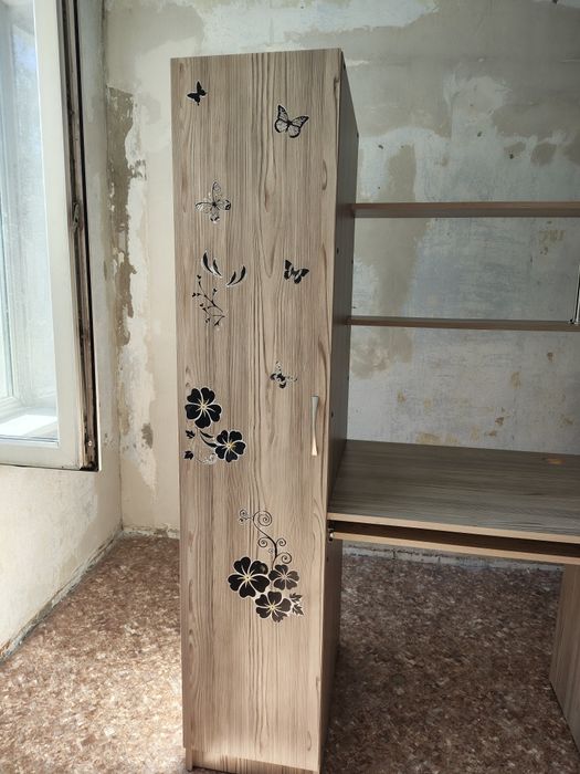 Продам письменный стол
