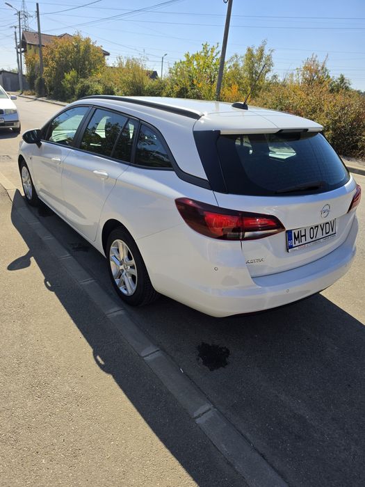 OPEL Astra 2020 — imagine 3