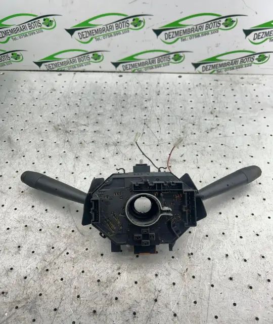 Manete semnalizare si stergatoare bloc complet 7162450600 Fiat Punto