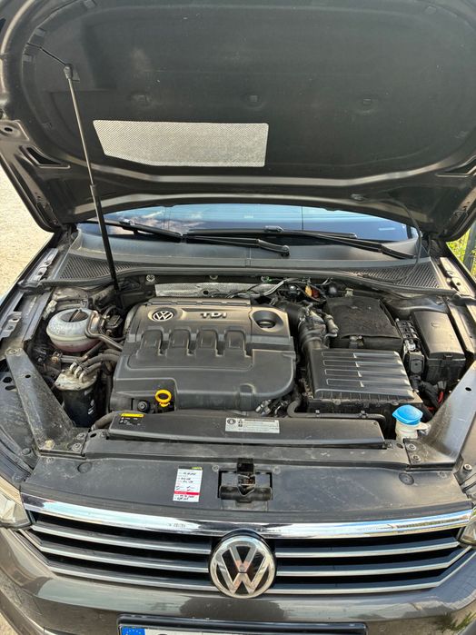 Volkswagen passat b8 2016 2.0 TDi
