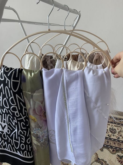 Платки новые красивые