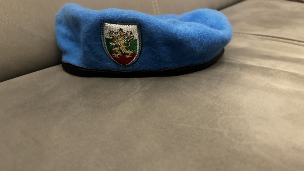 Синя барета на ввс
