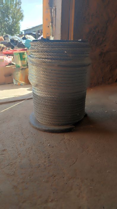 Продаю тросс , 1 метр =350 тг