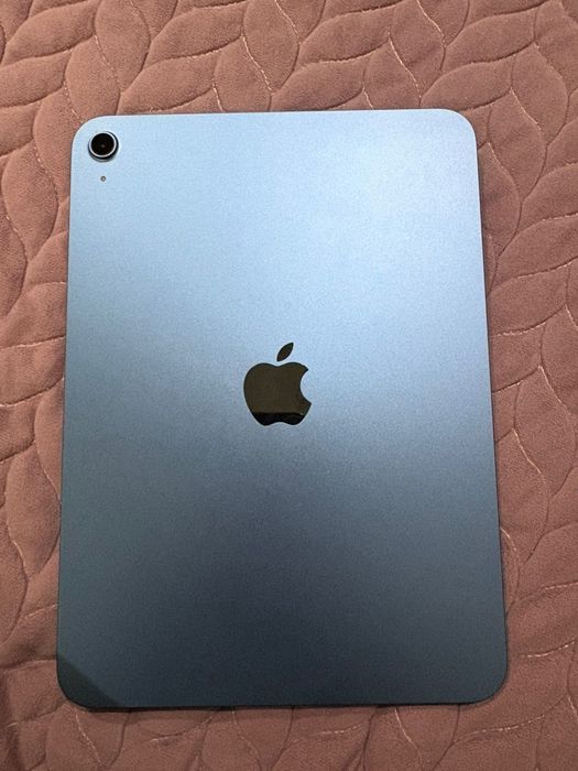 Продам Apple iPad a16 2025