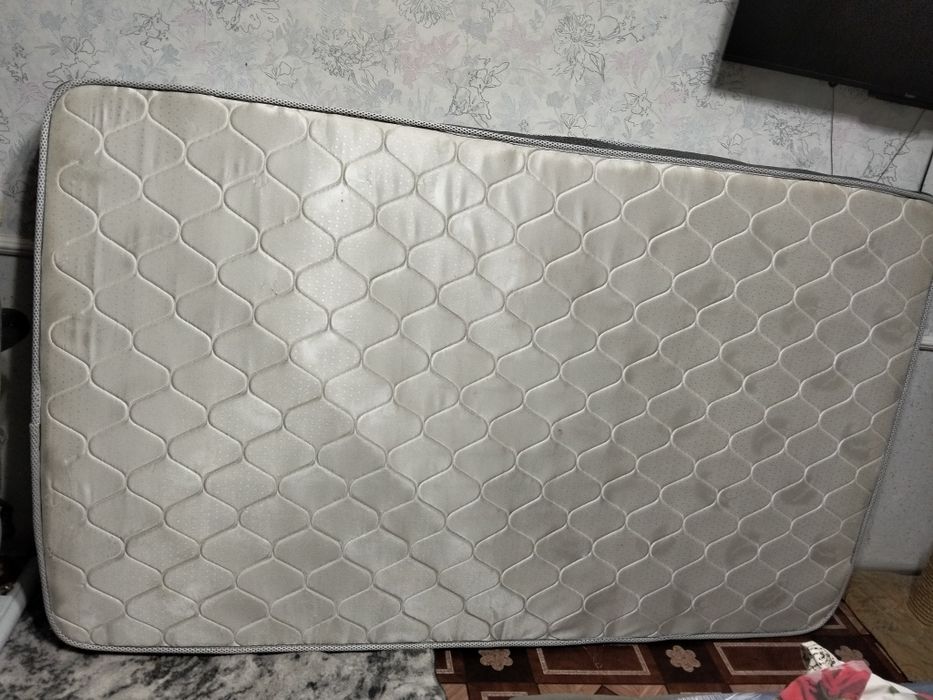 Продам Матрас 120*200