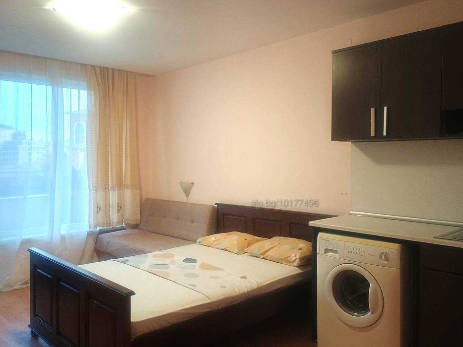 Практично студио с паркомясто в центъра на Слънчев бряг, до автогарата