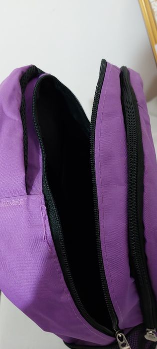 Продаю ранец новый  для школьника