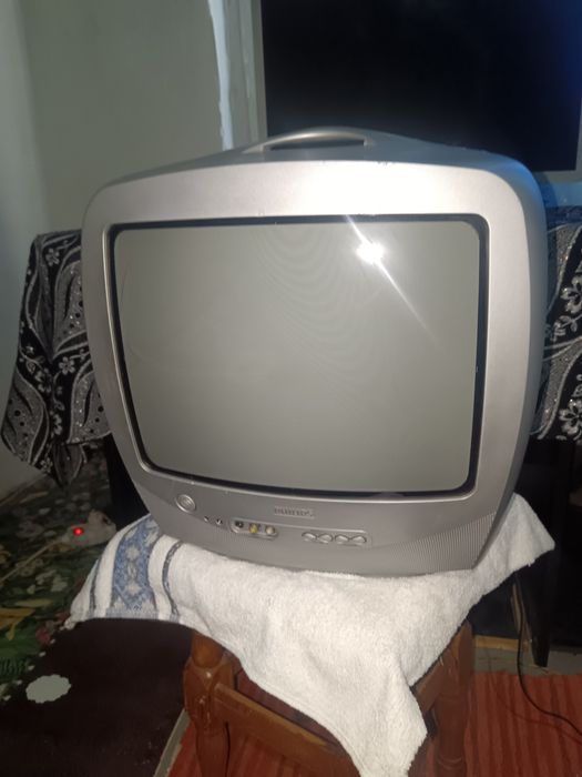 Televizoare mici cu tub