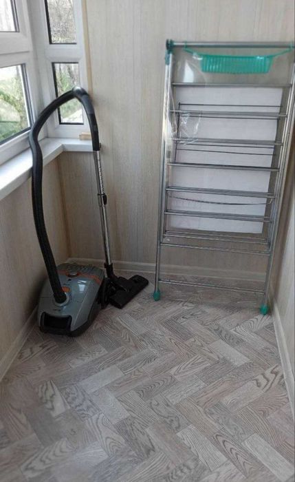 Продаётся 2/2/5 Художников