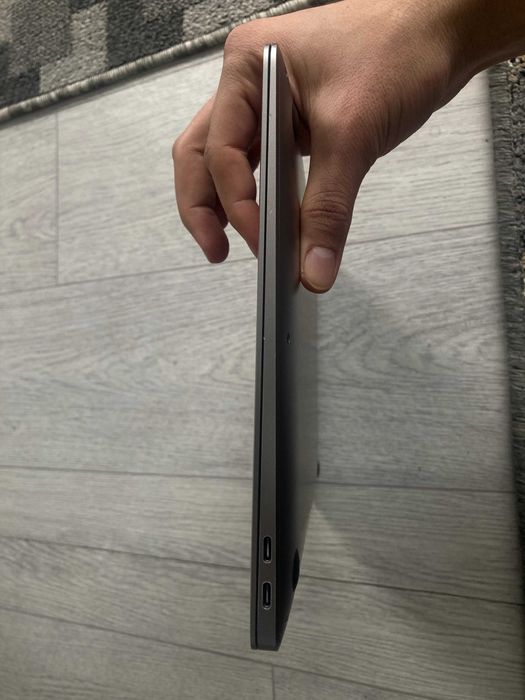 MacBook Air M1 (16GB / 256GB) sotiladi