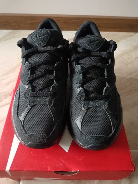 Маратонки Nike AL8