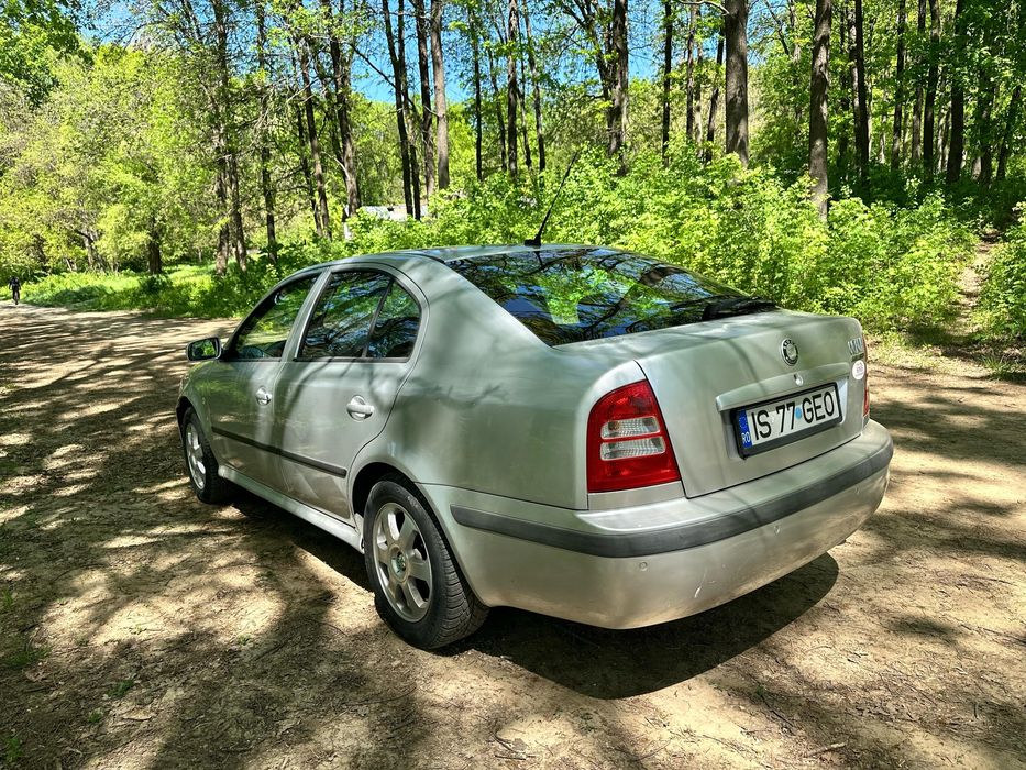 Skoda Octavia 1 benzină 2.0i  Cutie AUTOMATĂ