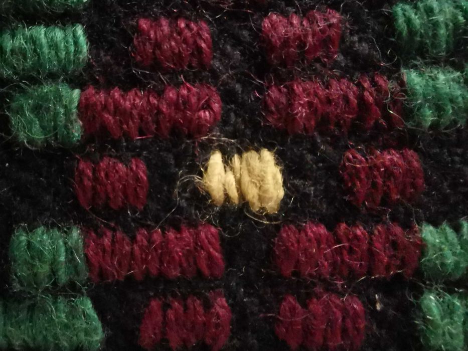 Битова вълнена възглавница