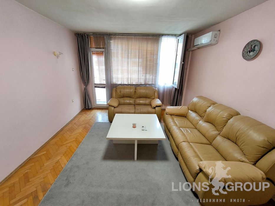 Продава се Тристаен апартамент в Варна, Зимно кино Тракия - 75 кв.м за 2334 €/кв.м - Снимка #7