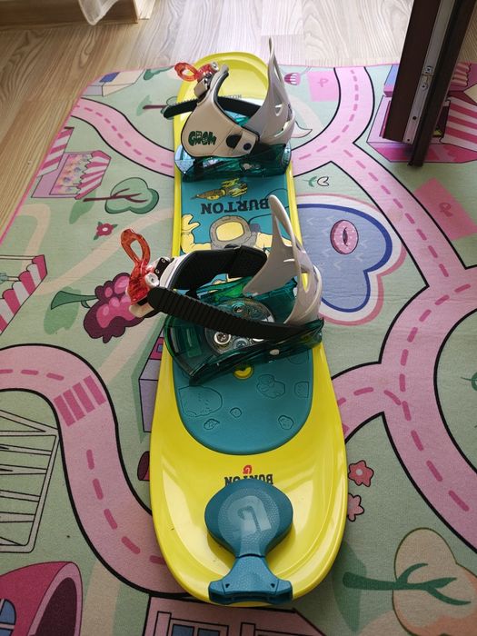 Set placa snow Burton Riglet cu legaturi